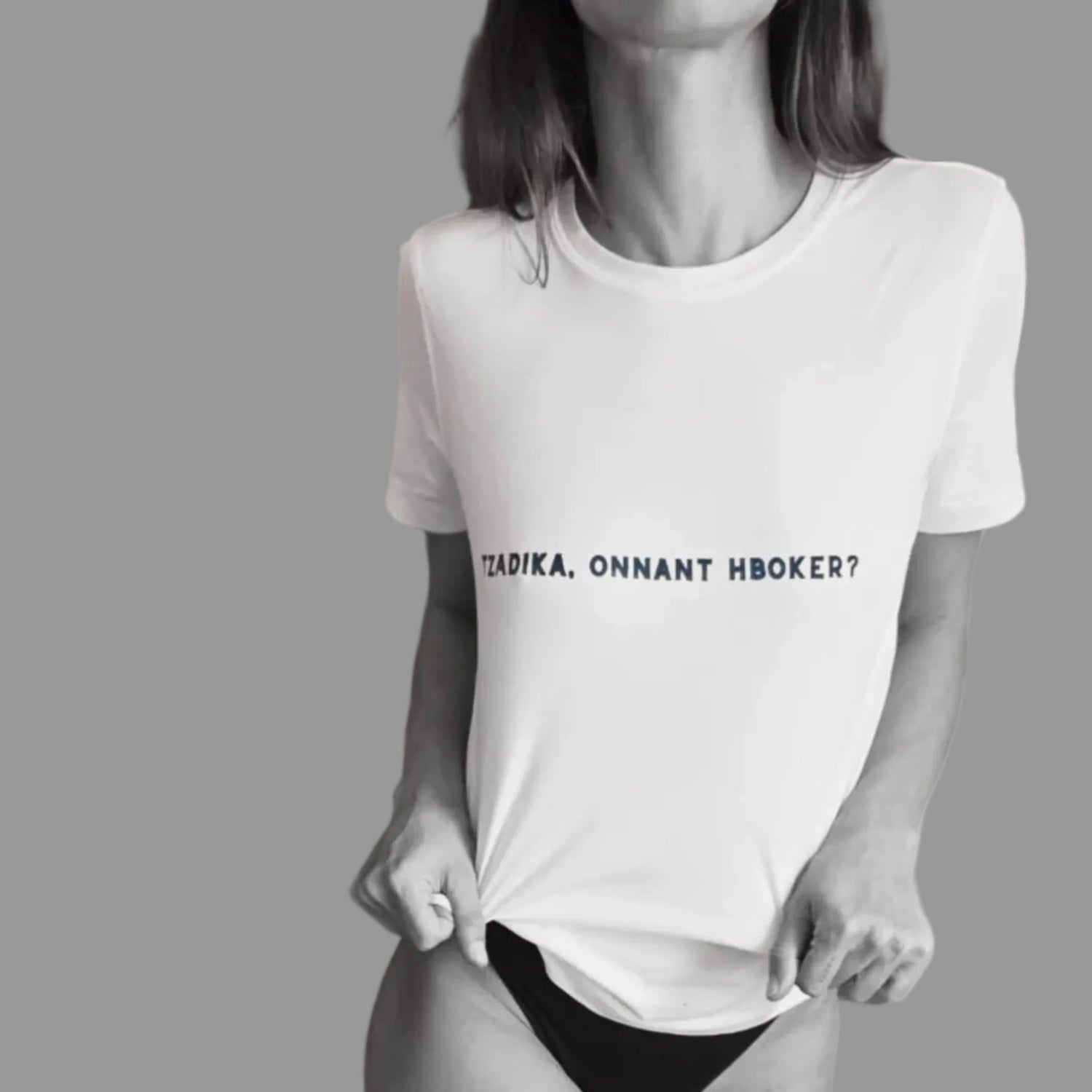 White fitted tee with screen-printed text, SIMIS The Talk of the Tee collection