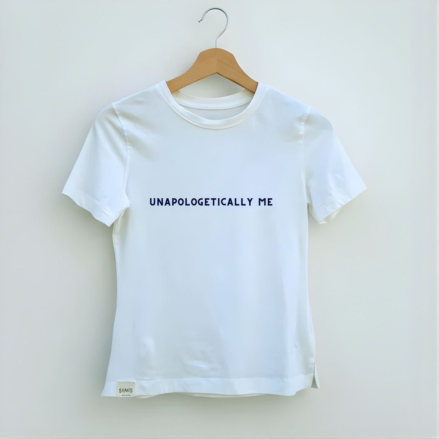 UNAPOLOGETICALLY ME TEE